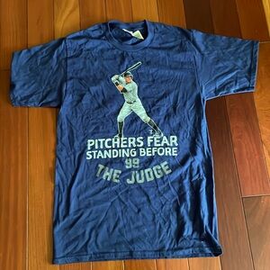 New with tags, NY Yankees Aaron Judge t-shirt, Mens small